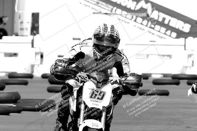 media/Sep-25-2023-Moto Forza (Mon) [[81ffa65e0a]]/Around the Pits/